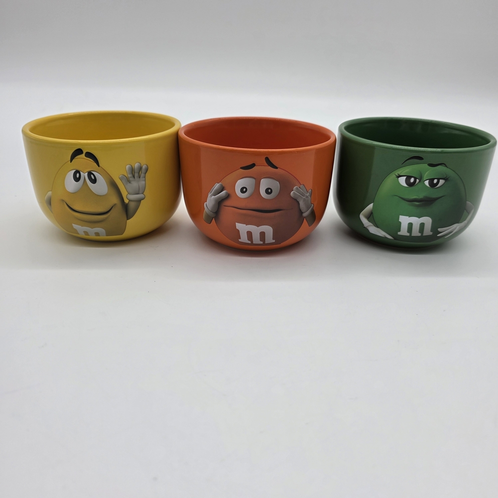 M&M’s Ceramic Bowls Set of 3 • Yellow Orange Green • 2023 Frankford Candy